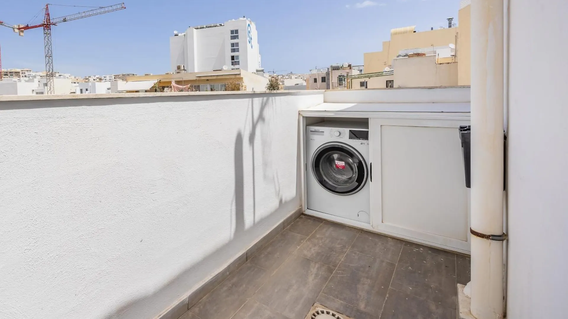 New Duplex Penthouse W Breathtaking Views By Sf Homes Gzira