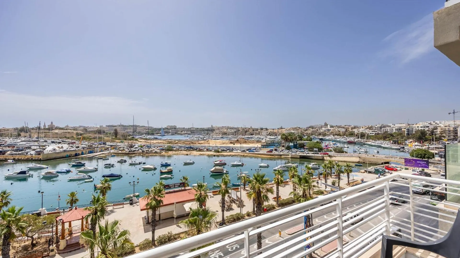 New Duplex Penthouse W Breathtaking Views By Sf Homes Gzira